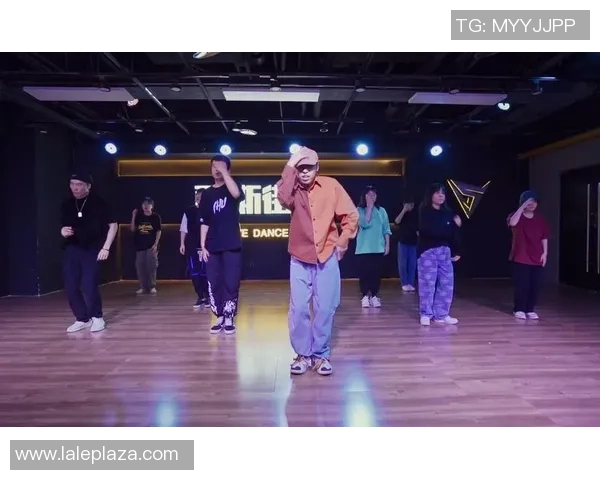 西安街舞队荣登全国街舞团队协作排行榜第五名展现实力与魅力