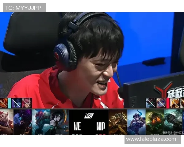 赛后分析：FPX与WE对决中选手个人能力的深度剖析与比较